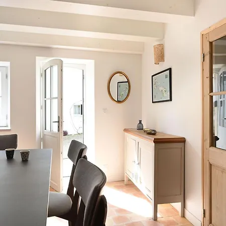 Le Chai Elegant Semesterbostad