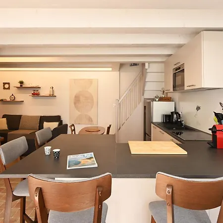 Le Chai Elegant Semesterbostad