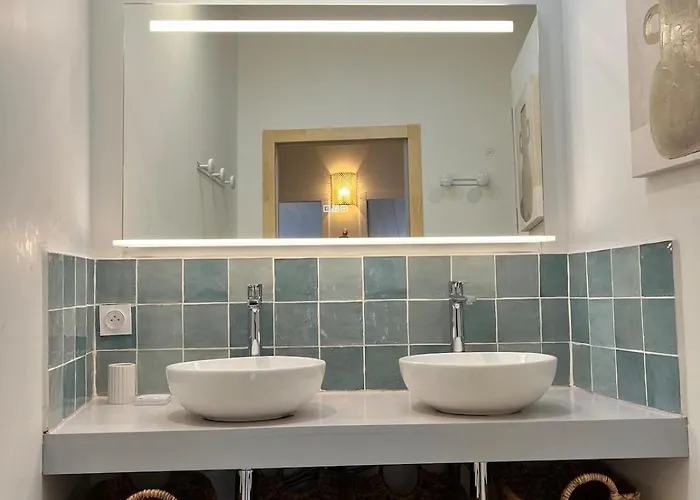 Holiday home Le Chai Elegant